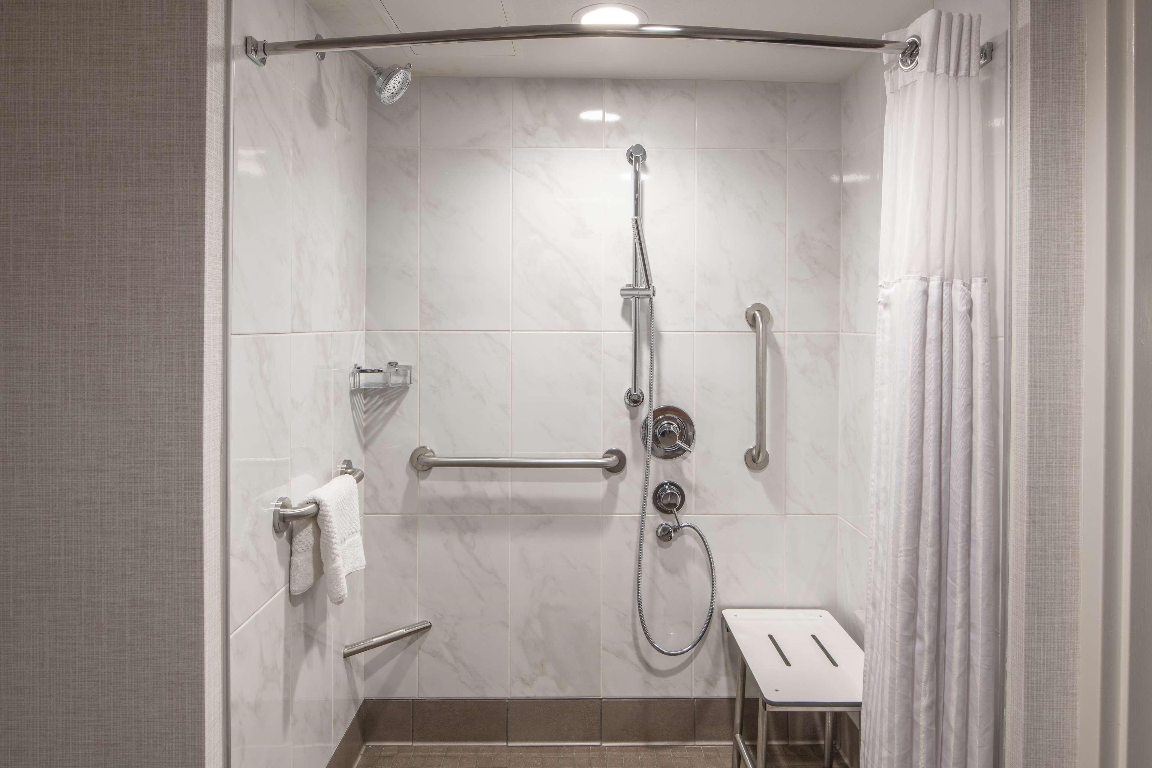 Doubletree By Hilton Dallas-Farmers Branch Zewnętrze zdjęcie