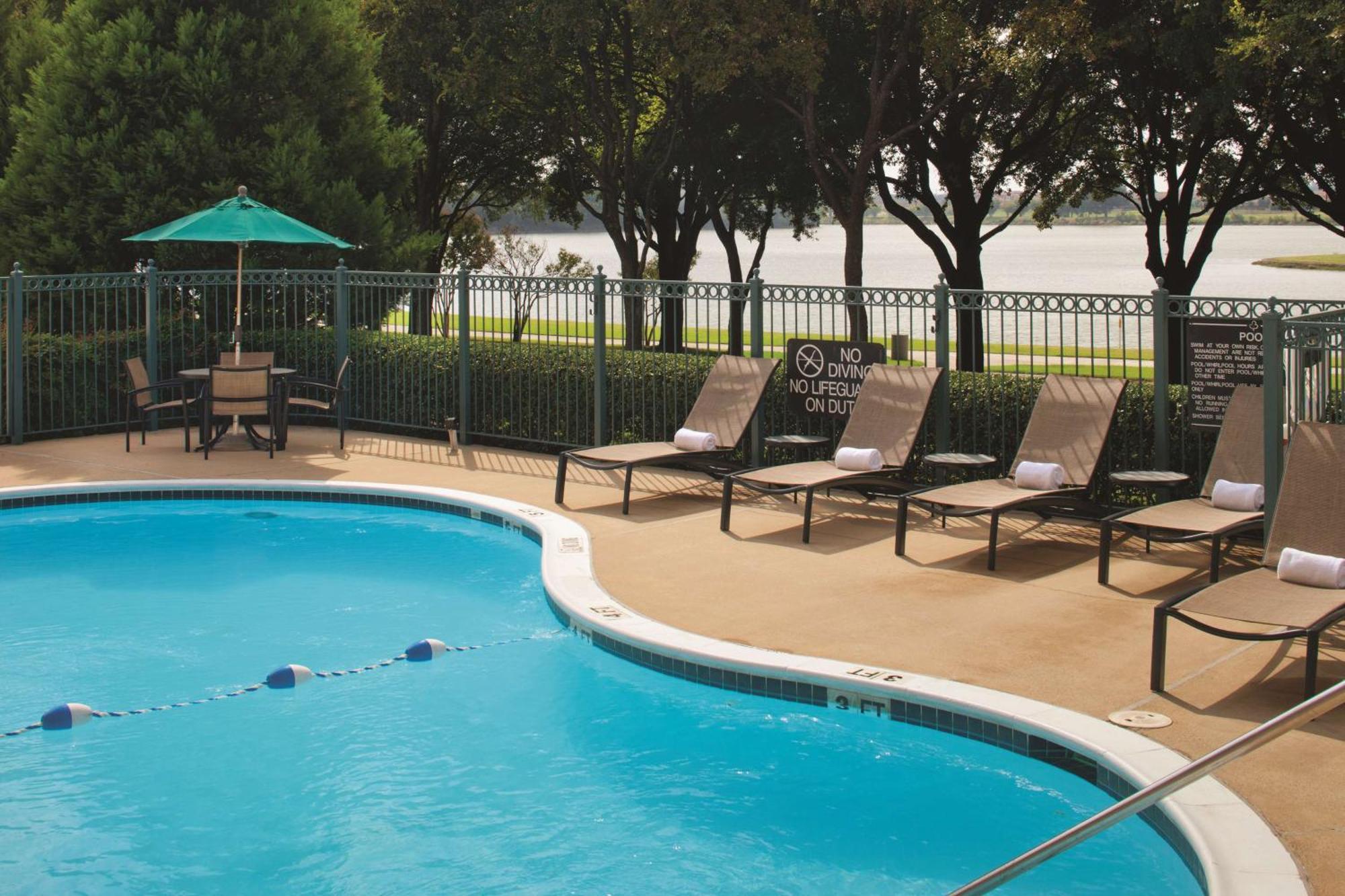 Doubletree By Hilton Dallas-Farmers Branch Zewnętrze zdjęcie